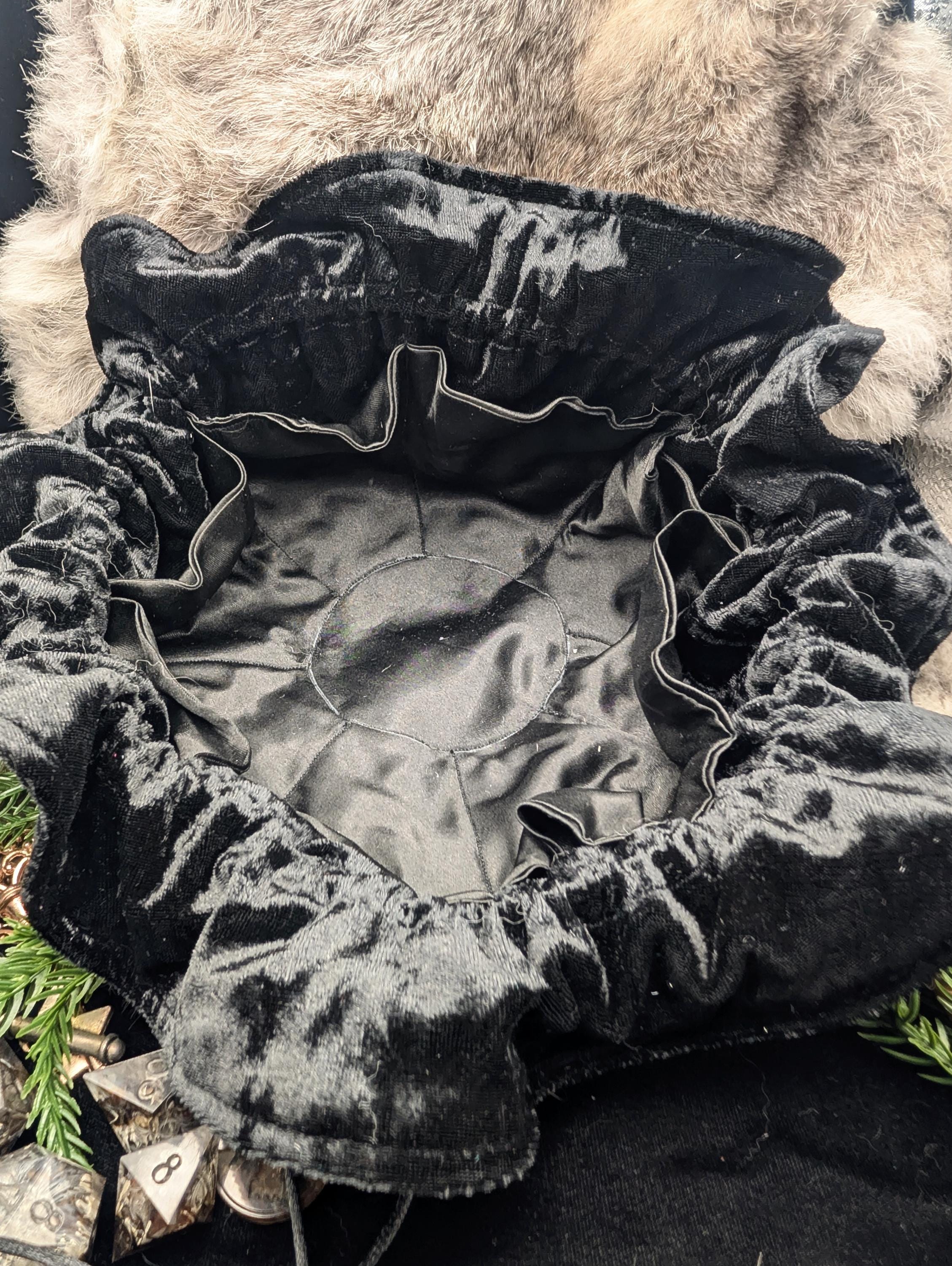 Endless Void 8 Pocket D&D Dice Bag